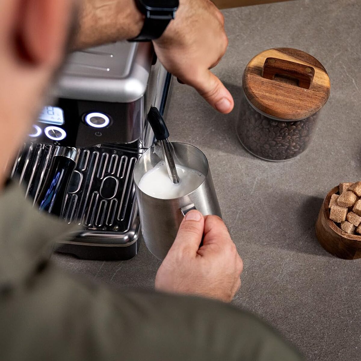 V2HCE3BC70CF7AB078868B00947F7824613R7646729P10