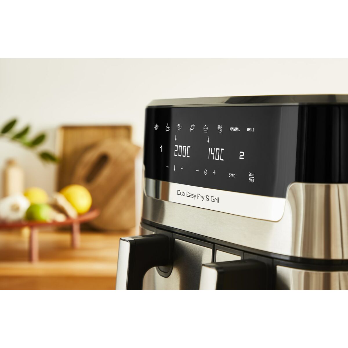 V4HFD009DB0C140E55DF518EF2A73C68499R6958571P10