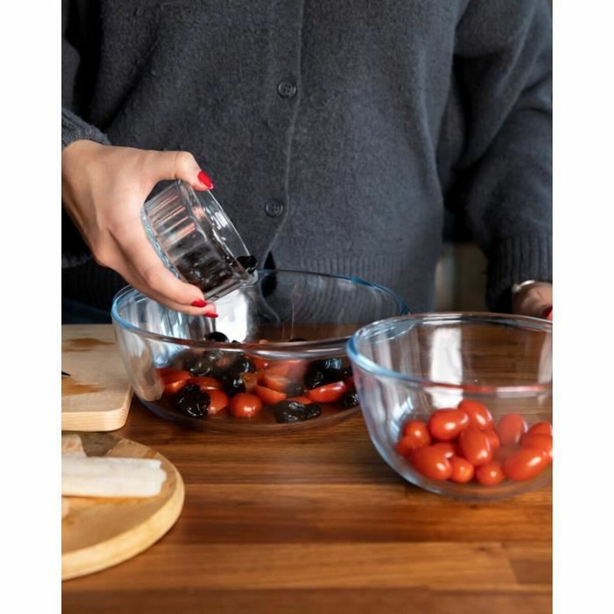 V2H53F1FBF2D14418D15E6A56AA4D9D9FEBR6470801P4