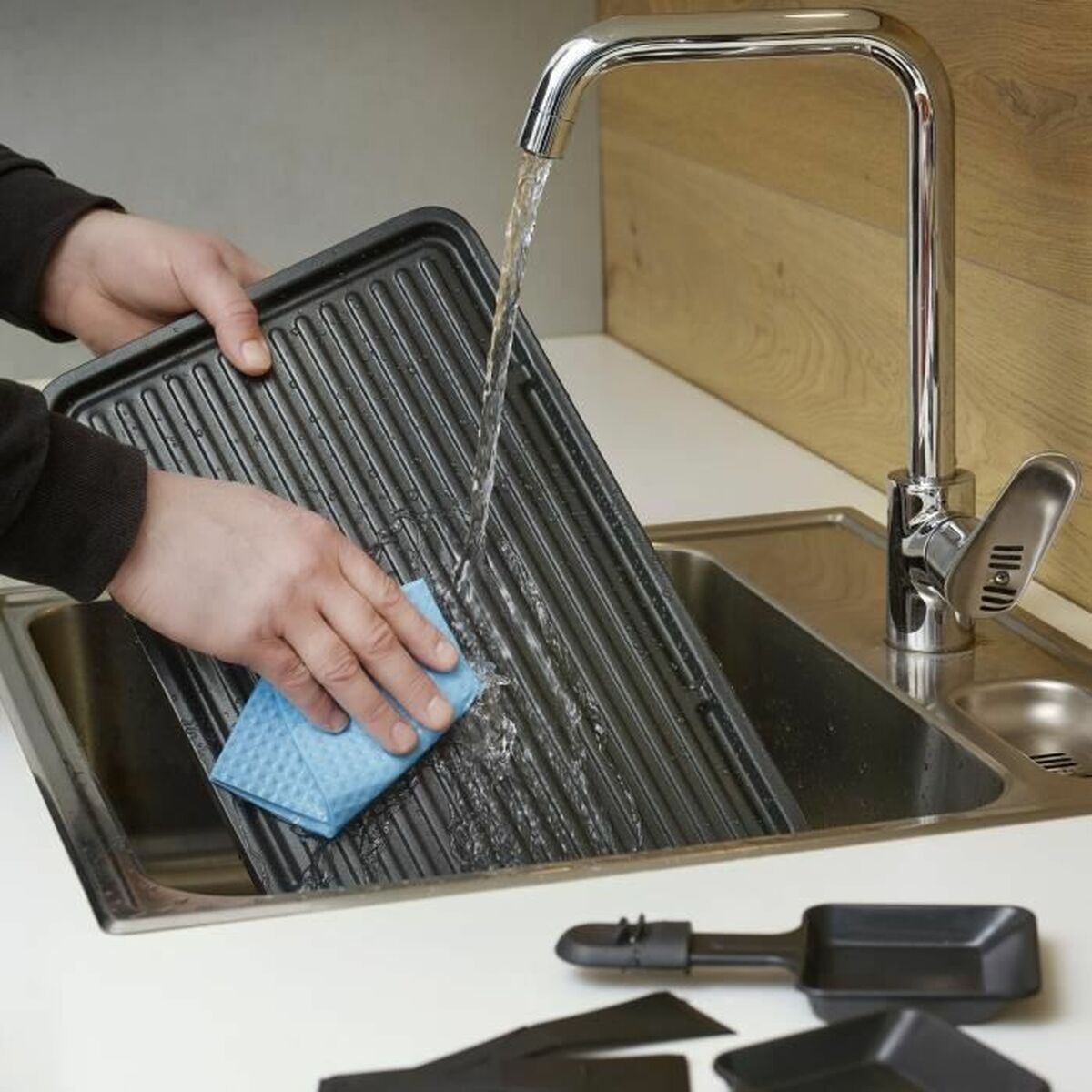 V4H22FA944224021F2F8E7E9CE7F50EEFE4R5179776P4