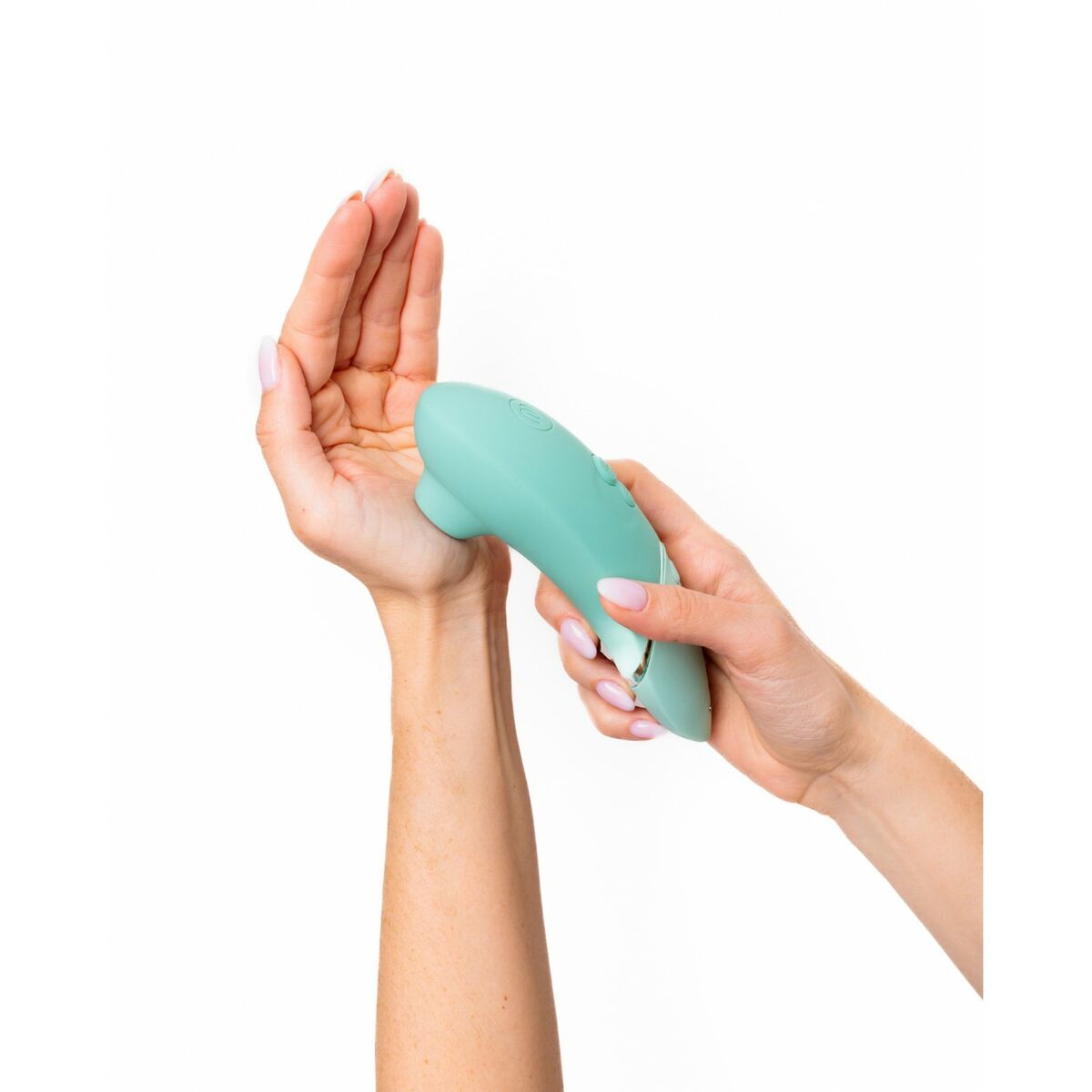 V4H8BF6A118003A4B503067D7F65075A216R4681082P8