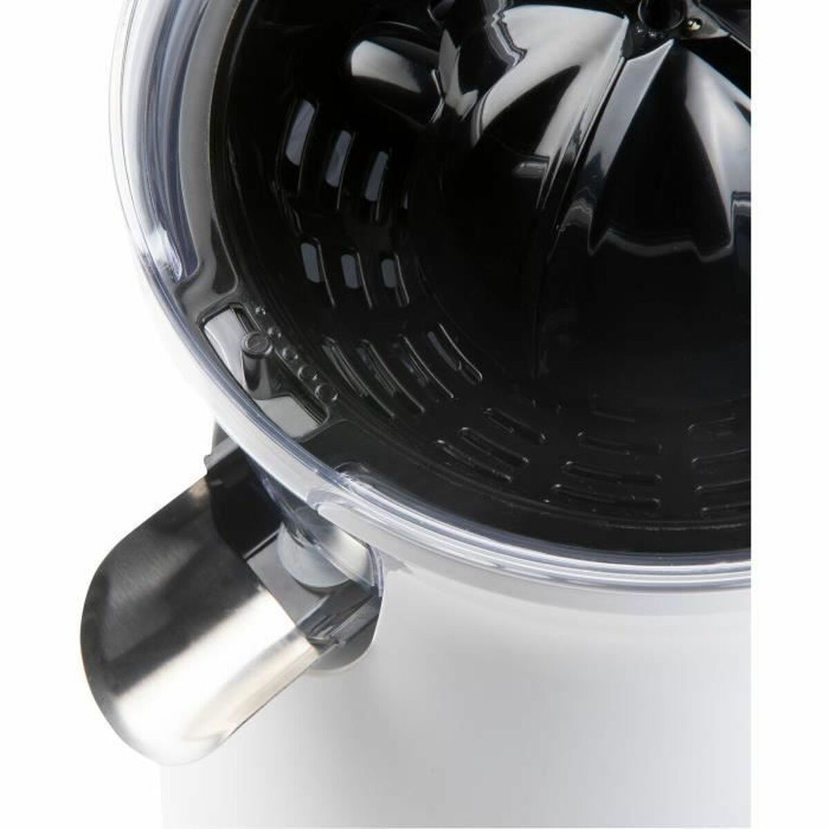 V2H2475ACDC8E19B03577E672EB69880C9FR6116415P5