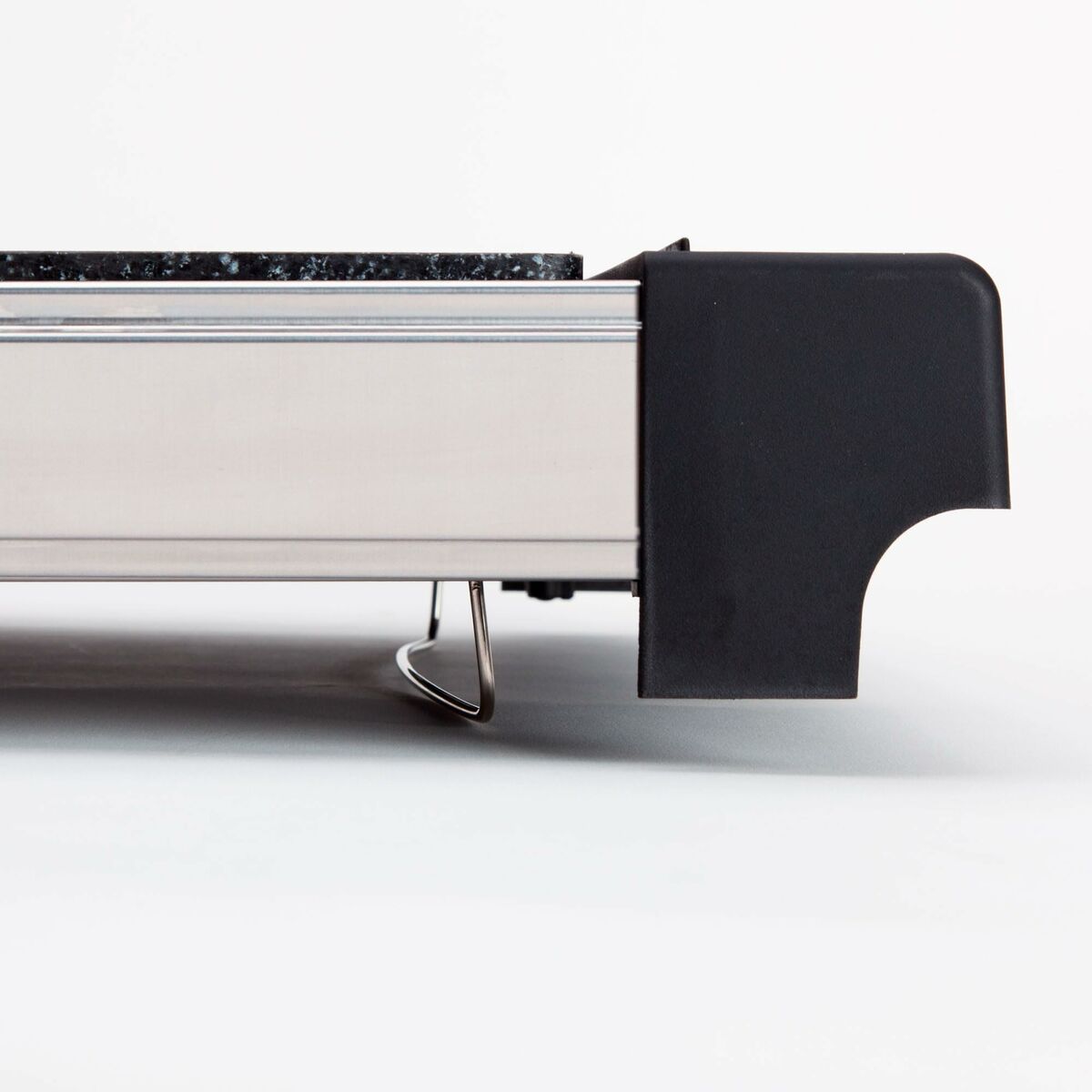 V1HCC70B8A9C5BD5C1E629C5C8FD0AED596RP6