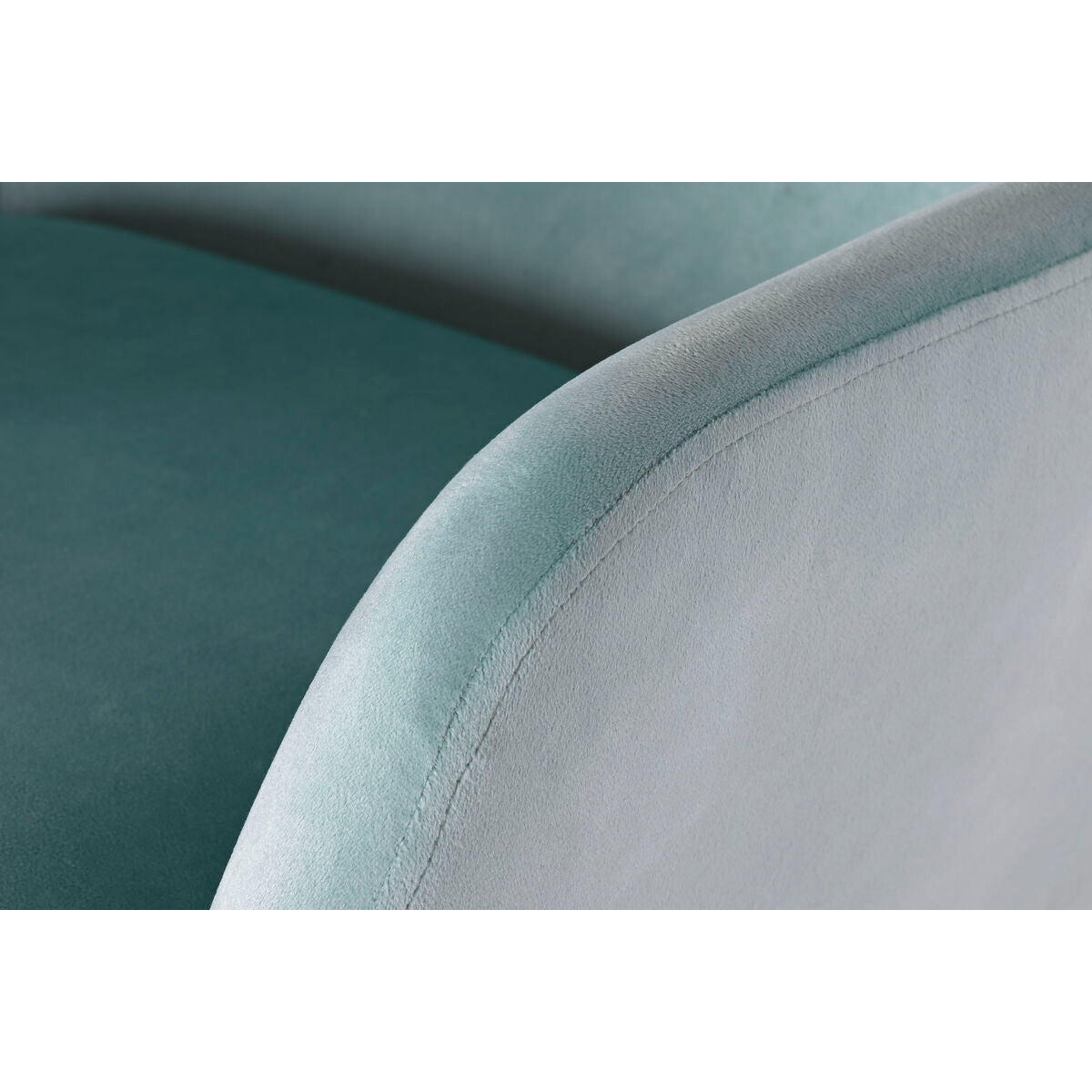 V8H7B83201C26A5E2EF6B131EE3BB6728E7R6383062P5