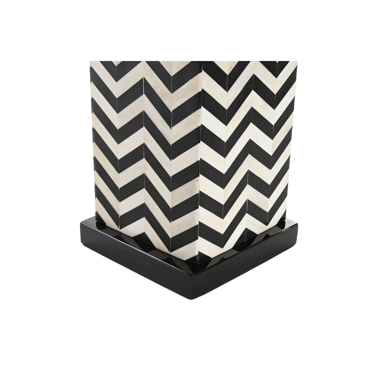 V6H016469F95D70F1CE37F3891562B24372R6387494P3