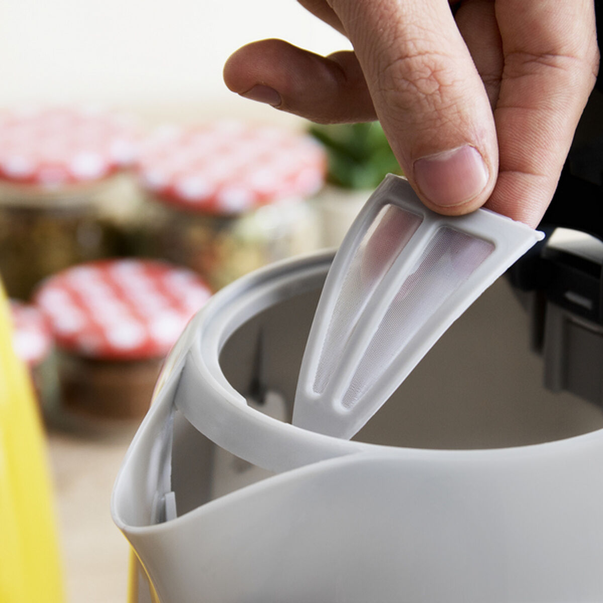 V10H8A985CC9751B1E14E5C5B5CF230B16AER6938382P2