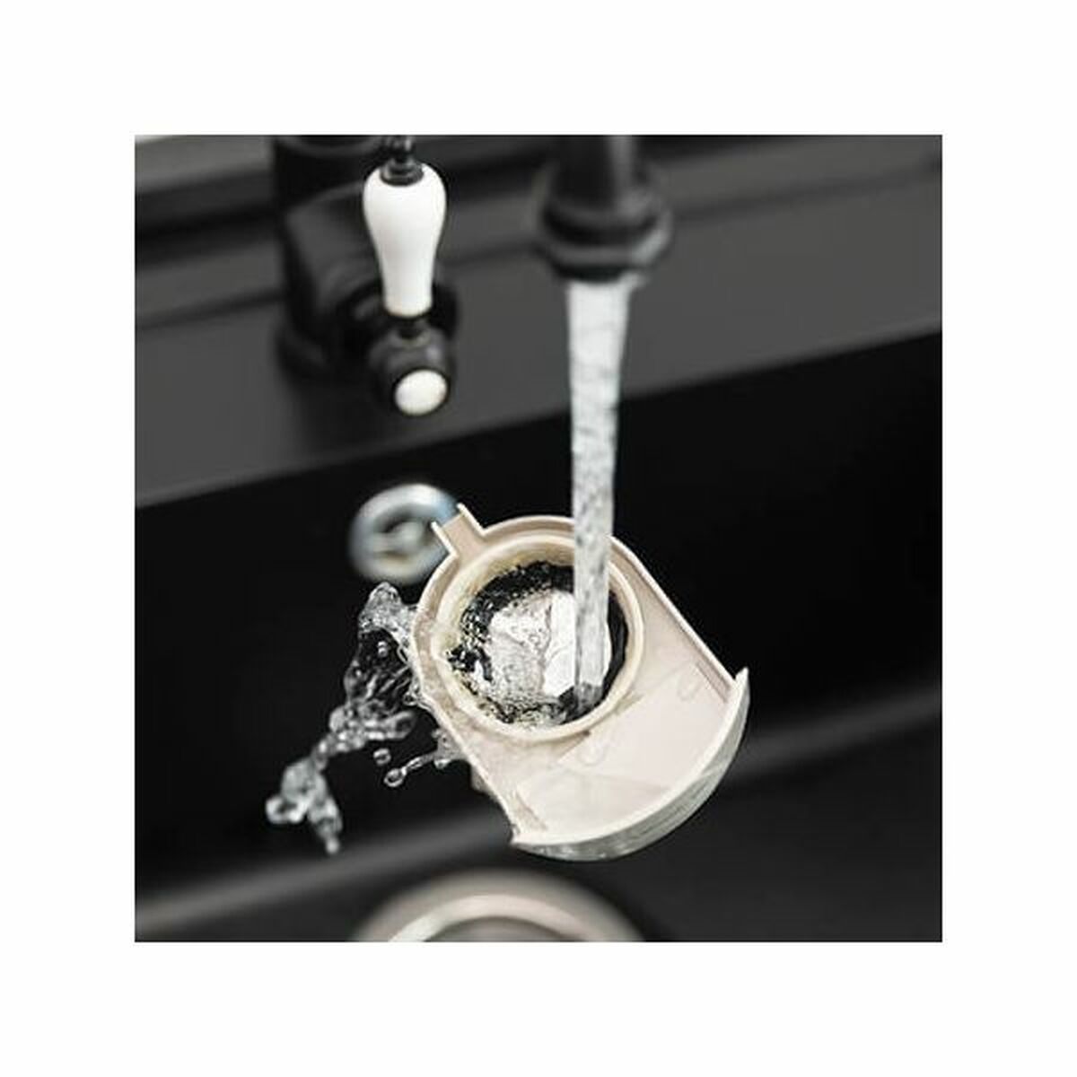 V11HF0DAA8BF4B0A032A576114FAFDB7584BR2314496P5