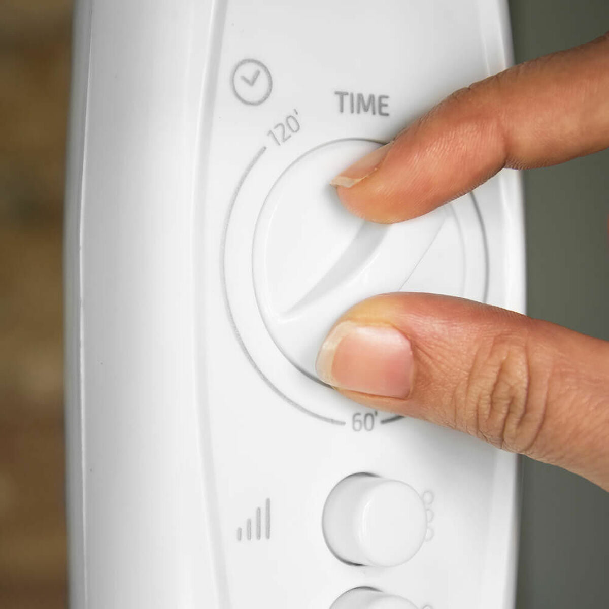 V11HAE92F12C54EF6ACF77F14C25167D1F16R6936965P3