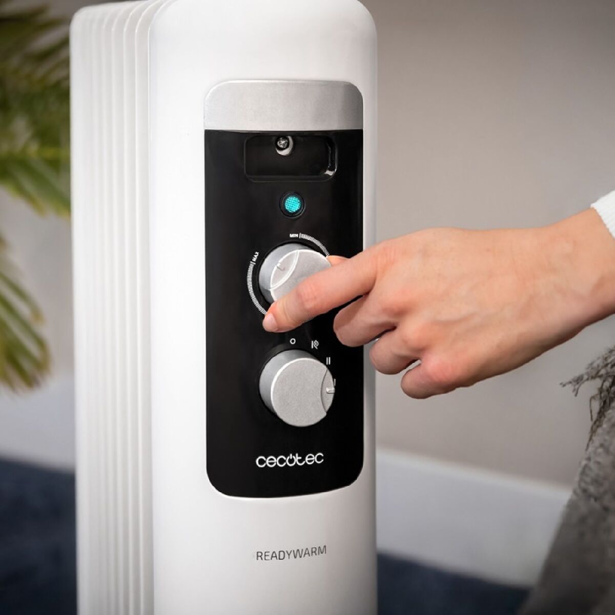 V4H17CCDAEA9AE00787B8CE9094F2D53015R5177338P3