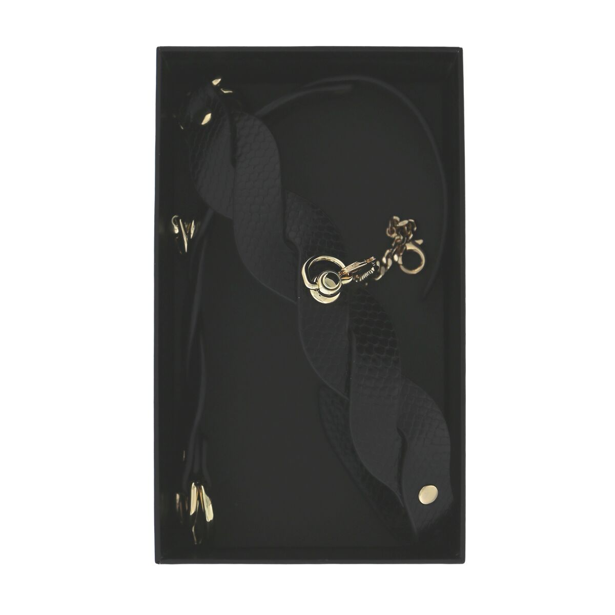 V4HD2F6DD43E1F95DACFE5D8C91F955196AR7213103P7