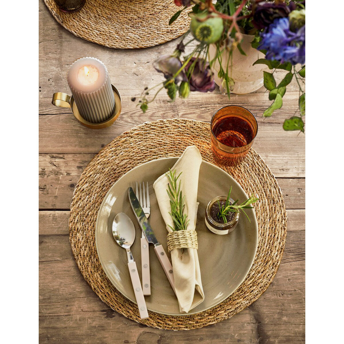 V4H5352293A2BF6B95114FC033D692AEA8AR5675837P4