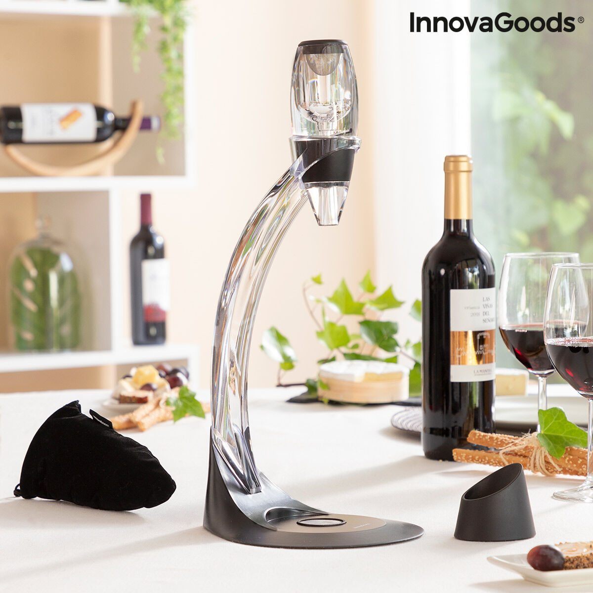 Professionele wijnbeluchter met torenvormige standaard en antidruppelbasis Winair InnovaGoods
