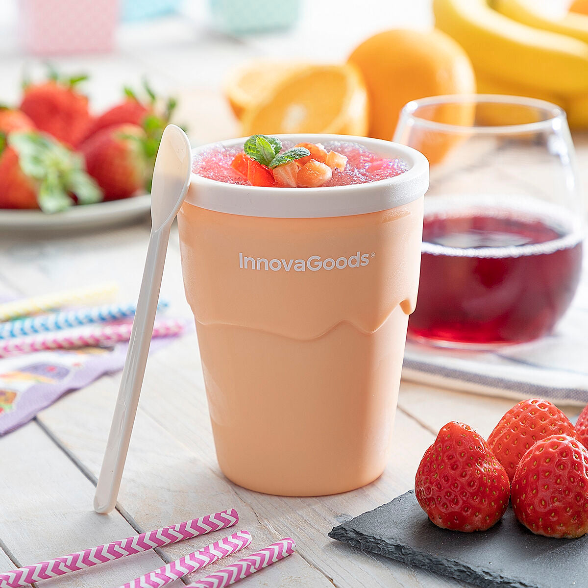 Kop voor het maken van ijs en slushies met recepten Frulsh InnovaGoods